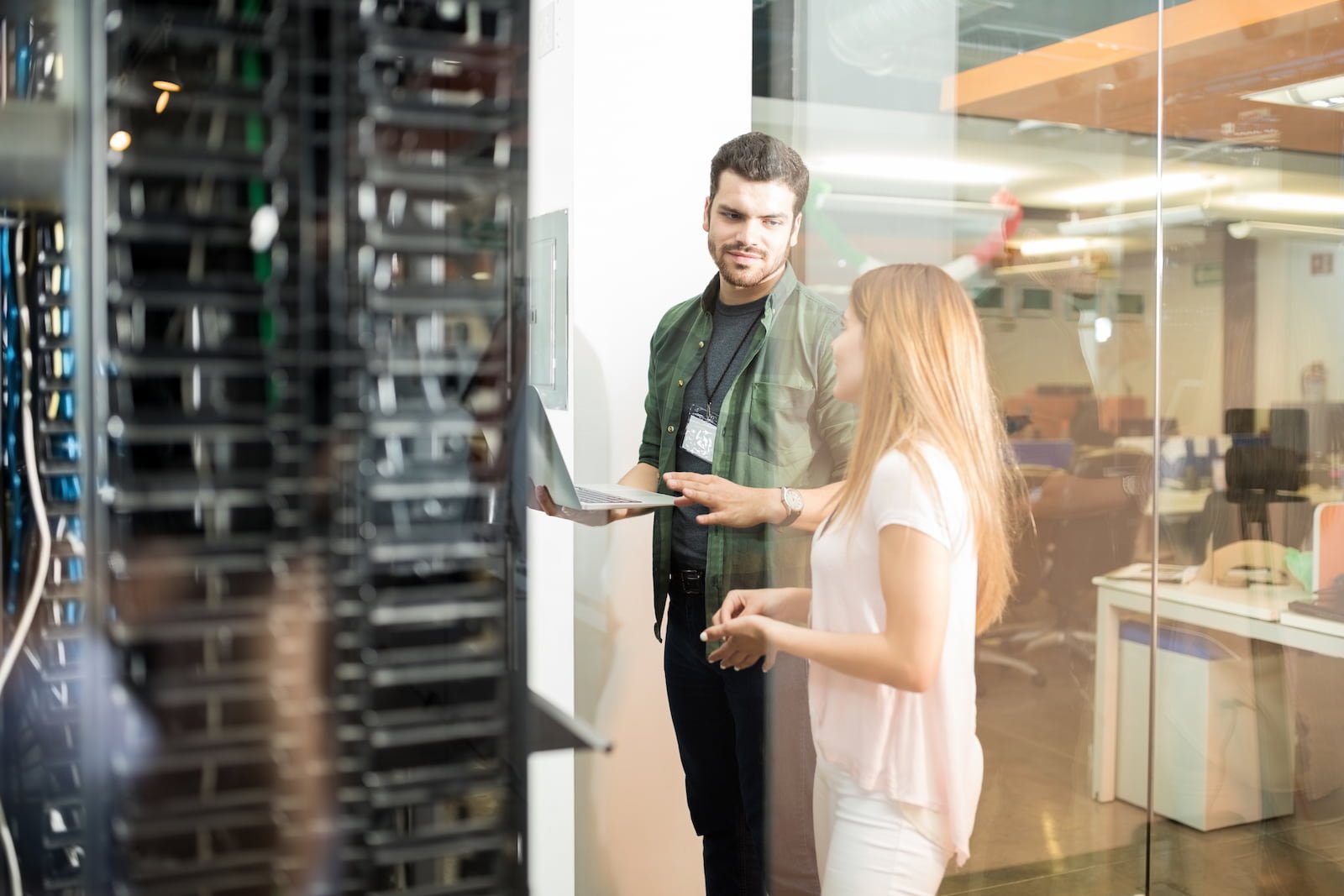 Xu Hướng Tìm Kiếm Ngành Web Hosting tại Việt Nam Tháng 7/2025